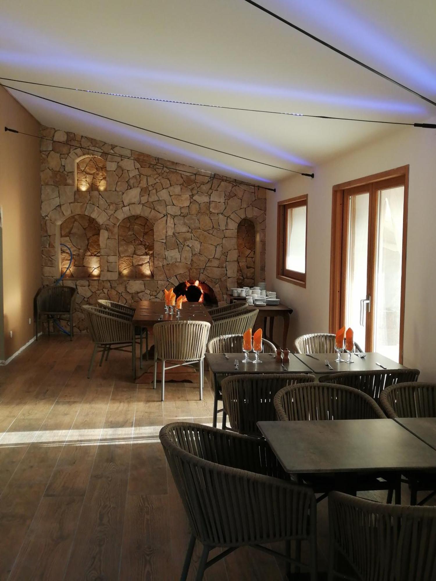 Auberge Ferayola Galeria  Ngoại thất bức ảnh