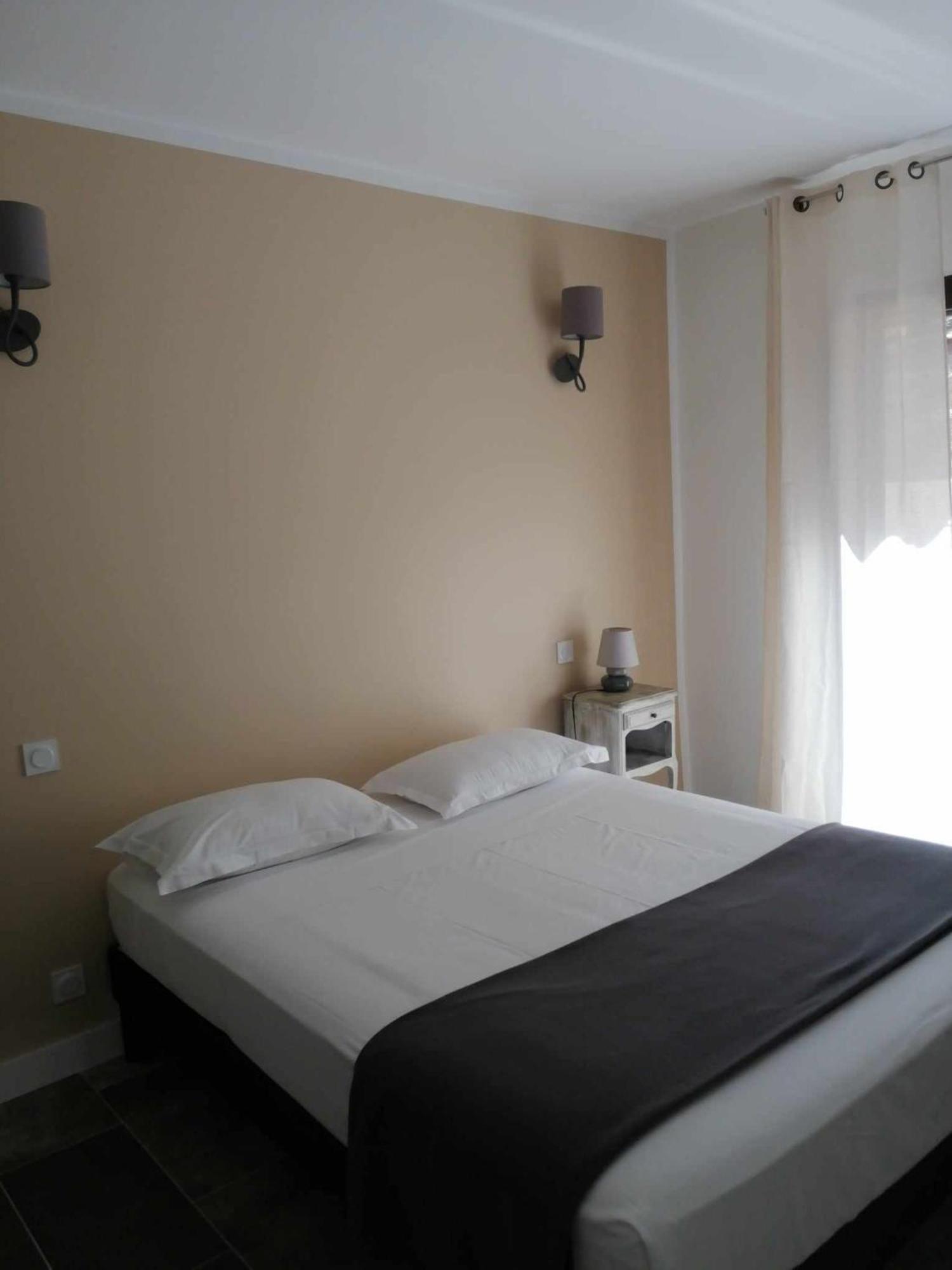 Auberge Ferayola Galeria  Ngoại thất bức ảnh